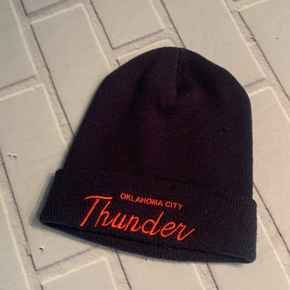 Oklahoma City Thunder beanie - Picture 1 of 6